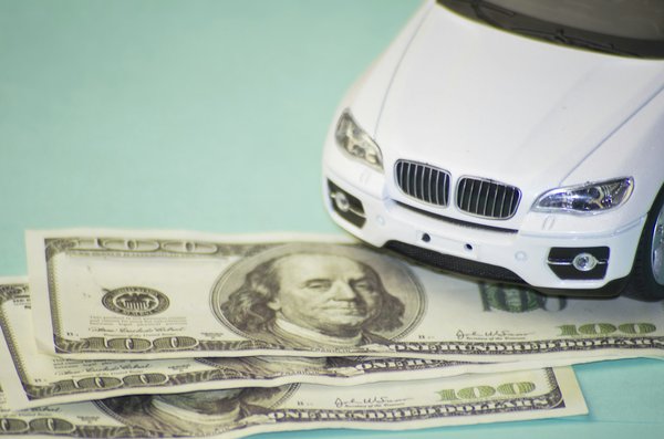 Simulation crédit auto : comparez les offres en un clin d'œil